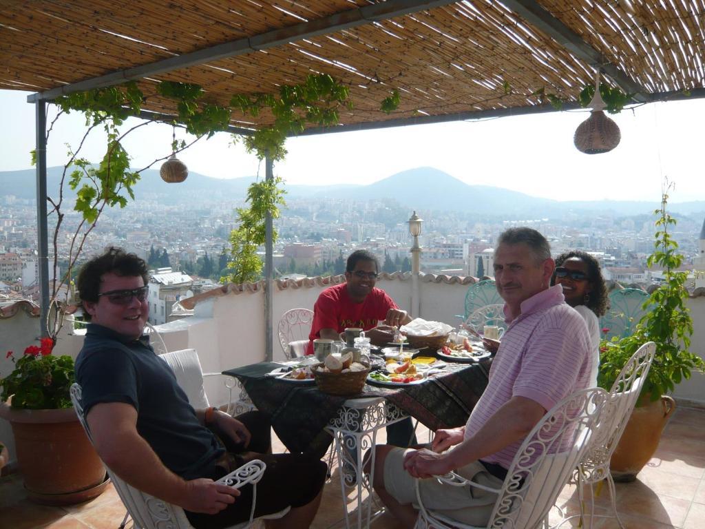 Anzac Golden Bed Pension Kusadası Exterior foto