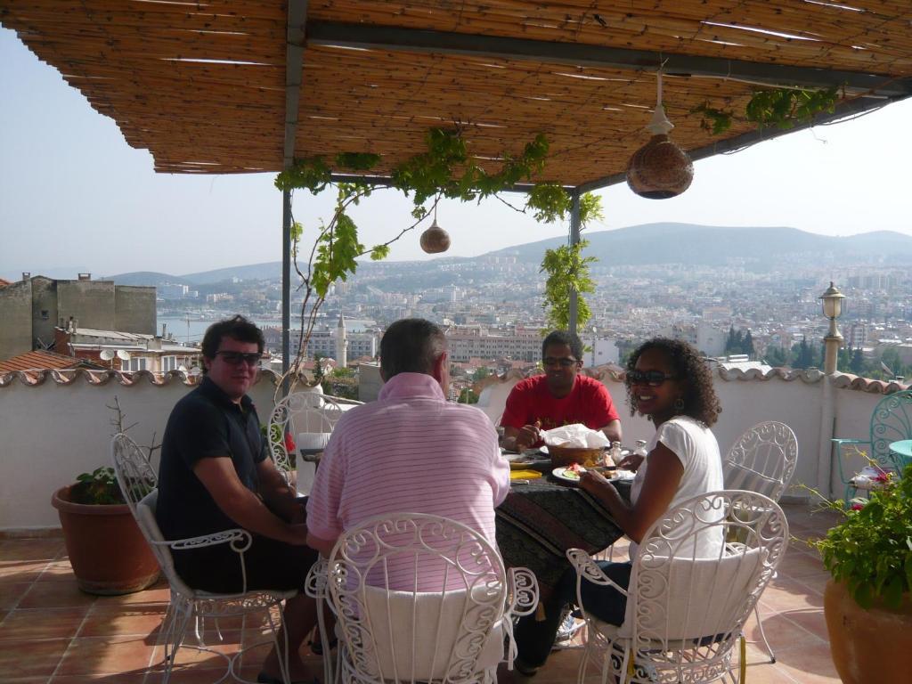 Anzac Golden Bed Pension Kusadası Exterior foto