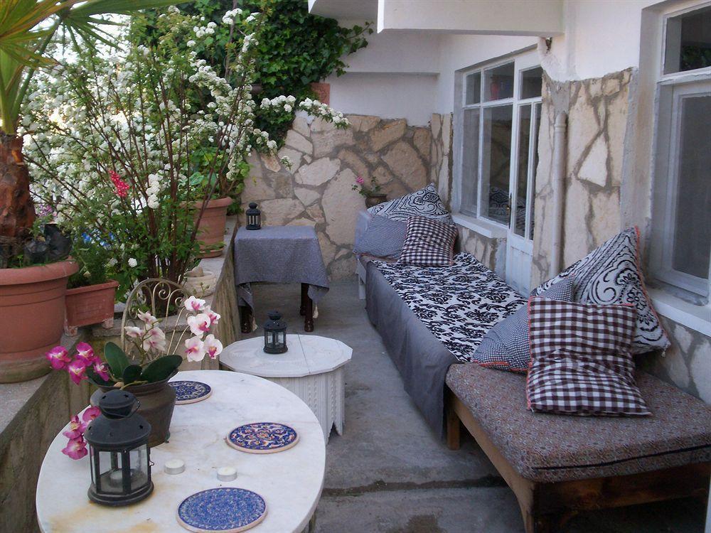 Anzac Golden Bed Pension Kusadası Exterior foto