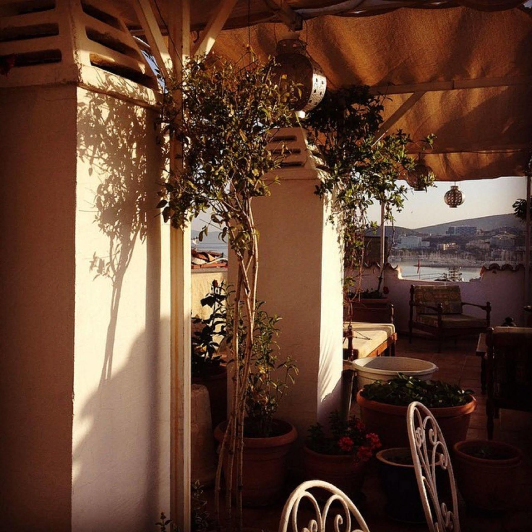 Anzac Golden Bed Pension Kusadası Exterior foto